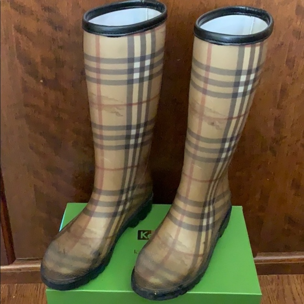 Burberry Haymarket checkered rain boots